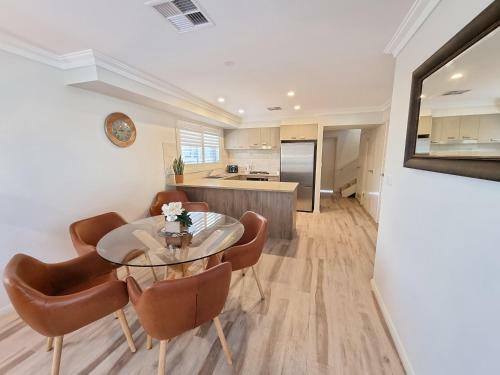 Apartamento Newcastle Short Stay Accommodation - Adamstown Townhouses