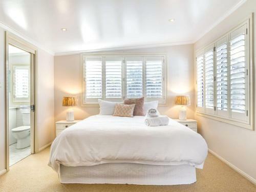 Beach Break At Hyams Beach 4pm Check Out Sundays