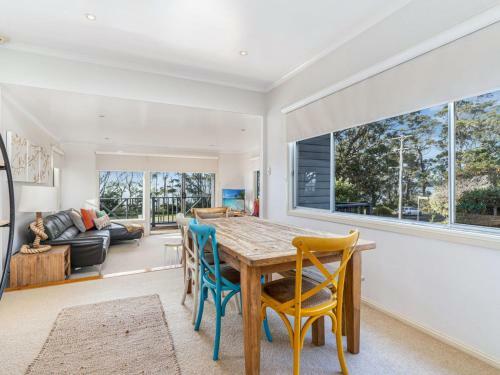 Beach Break At Hyams Beach 4pm Check Out Sundays