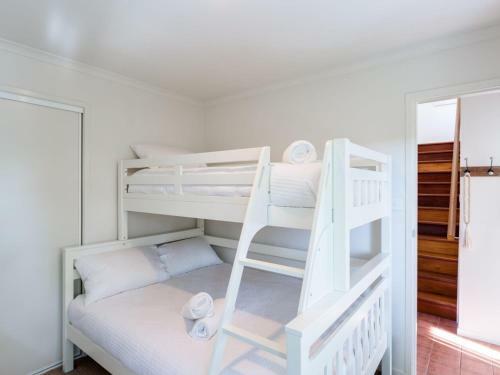 Seascape Cottage At Hyams 4pm Check Out Sundays