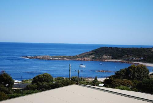 Grace Hill - Magnificent Ocean Views