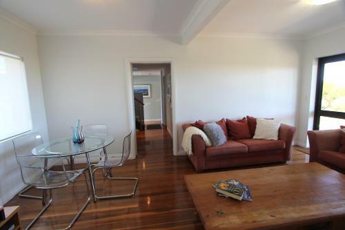 Grace Hill - Magnificent Ocean Views