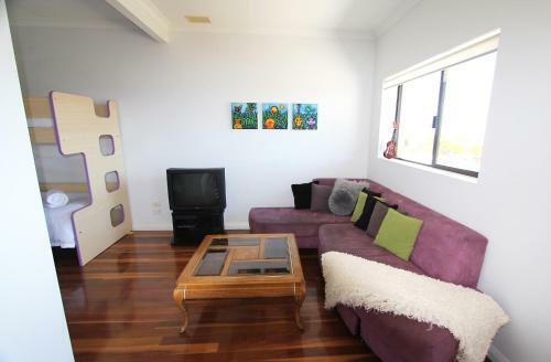 Grace Hill - Magnificent Ocean Views