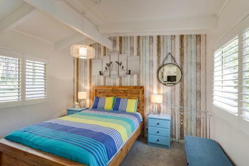 Mystery Bay Retreat