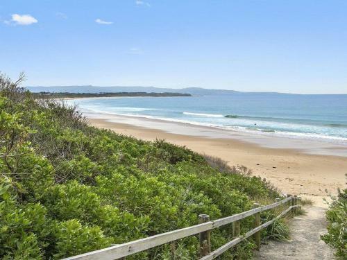 Tilbury Breeze - Ocean Views, Comfort And Style