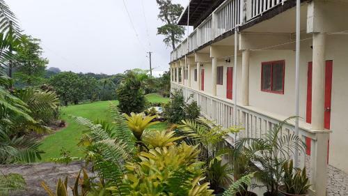 Dave Parker Eco Lodge