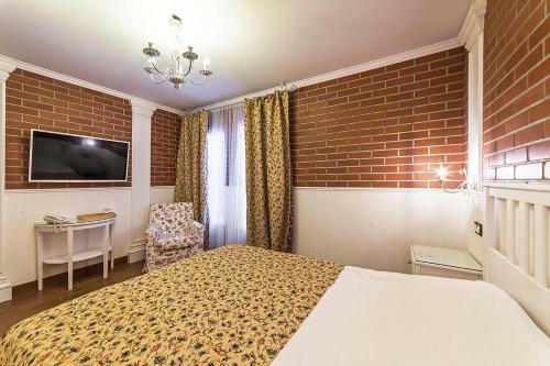 Hotel Stary Zamok