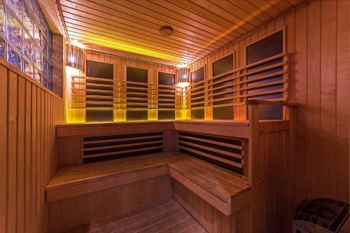 Hotel Stary Zamok