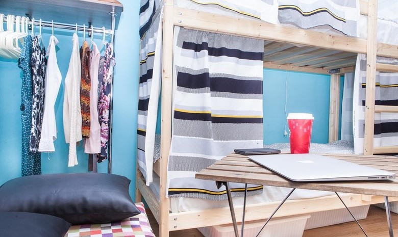 Elite Hostel