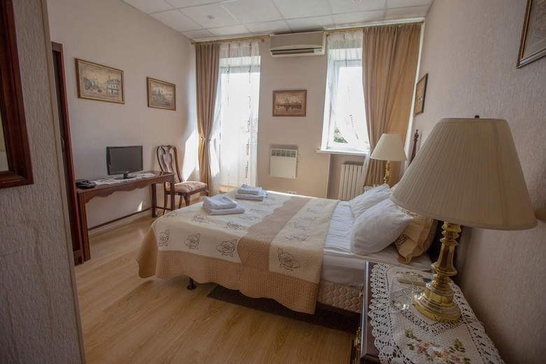N-house Hotel