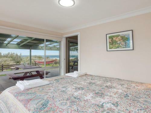 Antonio's Paradise - Spectacular Views Over Warrain Beach