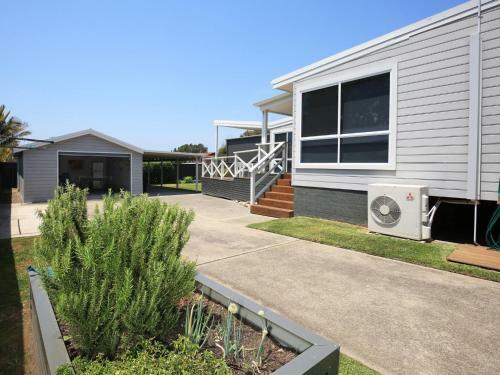 Tilly's Retreat - Pet Friendly - 3 Min Walk To Beach