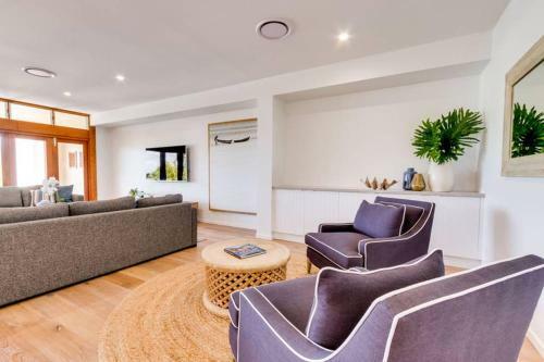 Sapphire Seas Beach House