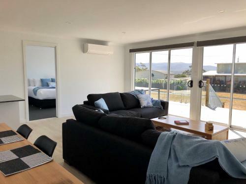 Binalong Brae @ Bay Of Fires Two Bedroom Both With Ensuites