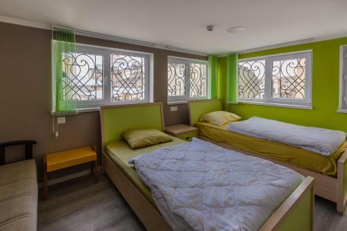 Oliva Inn & Hostel