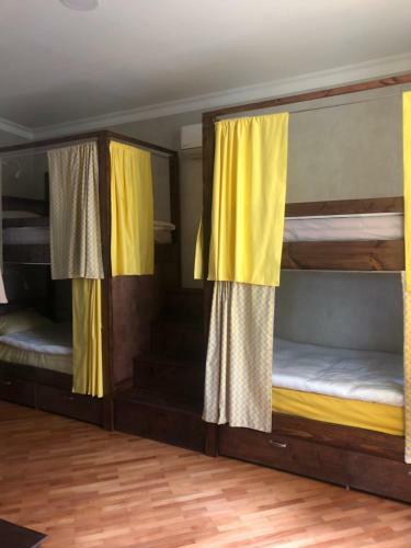 Oliva Inn & Hostel