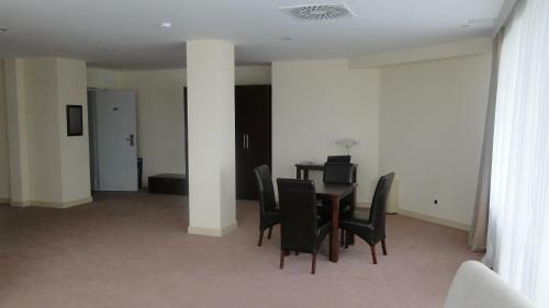 Kur Hotel