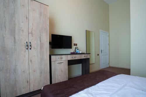 Elysium Hotel