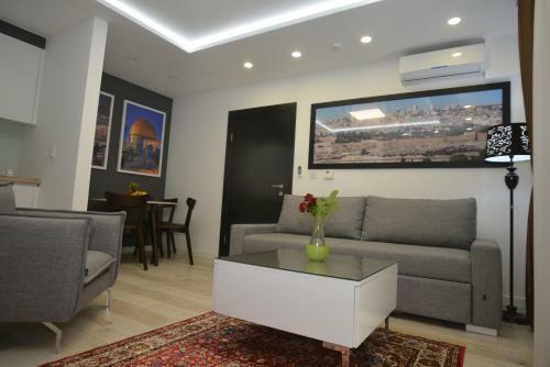 Apart Hotel Family