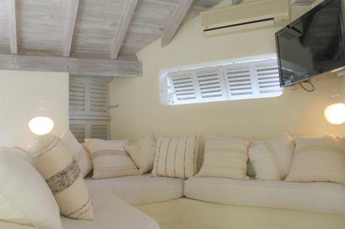 Villa Landmark House & Cottage