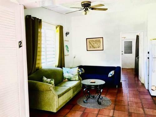 Beach And Pool AC 1bed Room Apartment