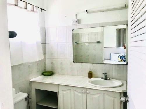 Beach And Pool AC 1bed Room Apartment