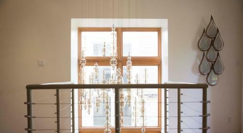This Lofttownhouse Is Spacious, Flooded With Natural Light