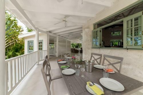 Villa Mustard Seed