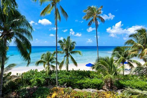 Schooner Bay 207 By Blue Sky Luxury