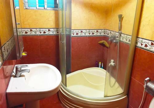 Hostal Maya Service Apt Guest House