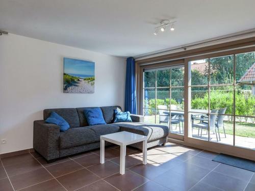 Relaxing Holiday Home In Adinkerke With Fenced Garden