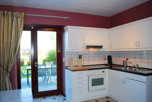 House With 5 Bedrooms In Bertrix With Enclosed Garden And Wifi