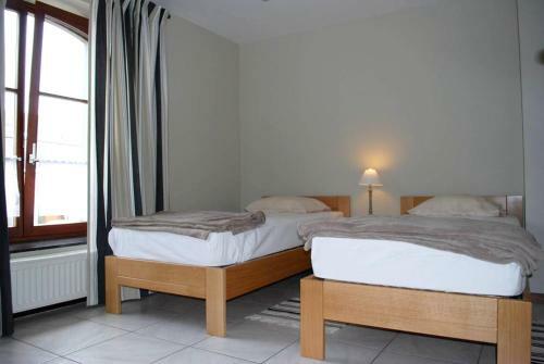 House With 5 Bedrooms In Bertrix With Enclosed Garden And Wifi