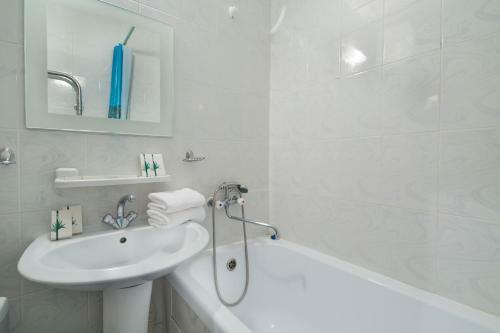 Ramn Hotel