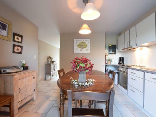 Cosy Holiday Home In Erezee With Barbecue