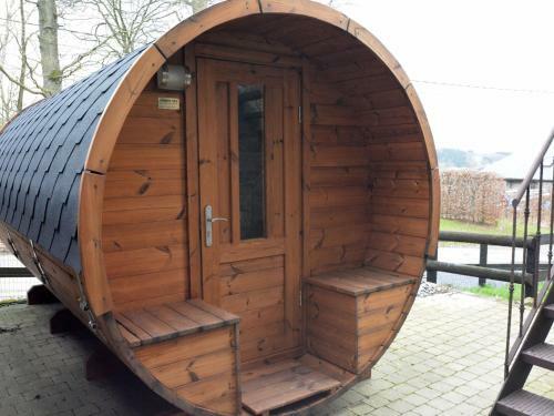 Cosy Holiday Home In Erezee With Barbecue