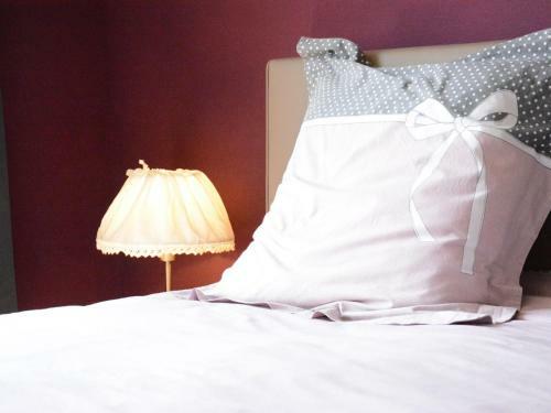 Expansive Holiday Home In Ardennes With Jacuzzi