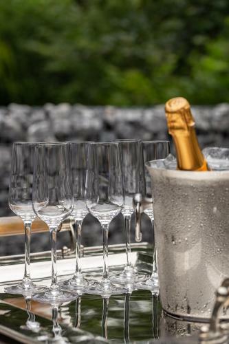 La Villa Des Sources � 500 M�tres Du Circuit