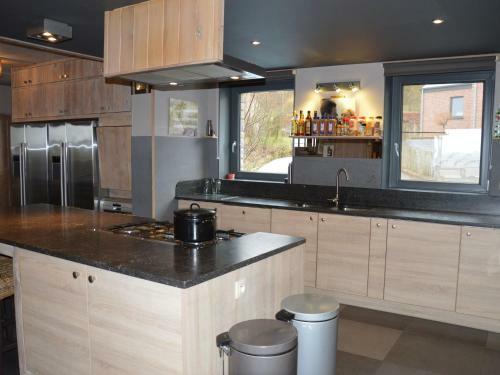 Enticing Holiday Home In Heyd Durbuy With Swimming Pool