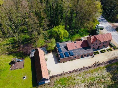 Delightful Apartment In Hoeselt With Roofed Terrace