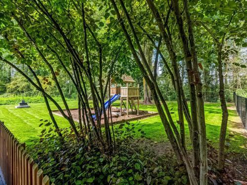 Delightful Apartment In Hoeselt With Roofed Terrace