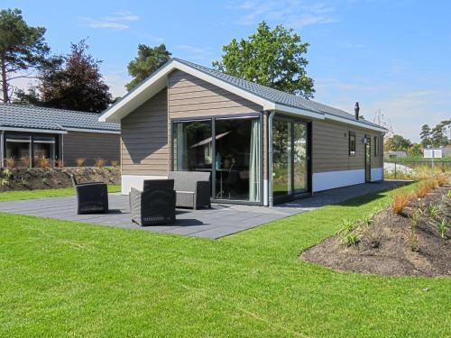 Holiday Home Europarcs Resort Zilverstrand-8