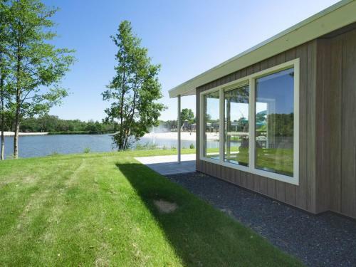 Holiday Home Europarcs Resort Zilverstrand-4