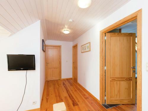 Pastoral Villa In Heure With Jacuzzi