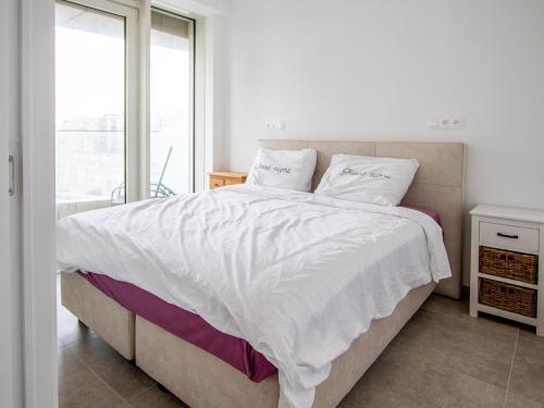 Sophisticated Apartment In Oostende Wiith A Sea-view