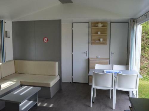 Nice Chalet With Microwave Located In The Ardennes