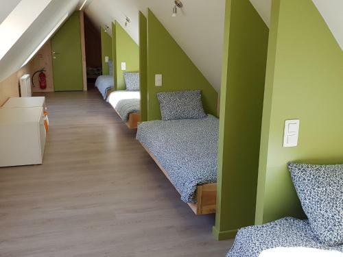 Spacious Holiday Home With Pond In Poperinge