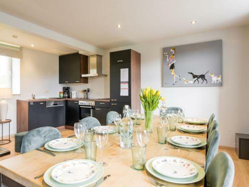 Halfway Between Liege And Namur, Holiday Home In Pailhe