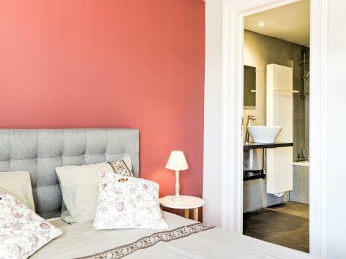 Halfway Between Liege And Namur, Holiday Home In Pailhe