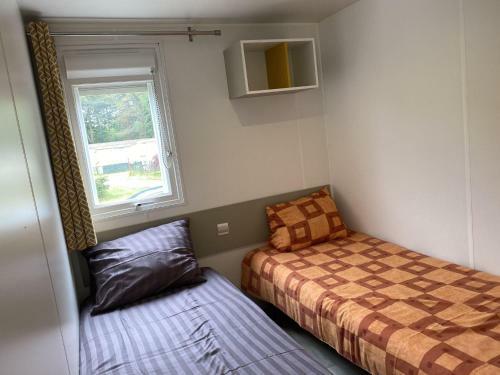 Comfy Chalet With Microwave, Antwerp At Just 39km